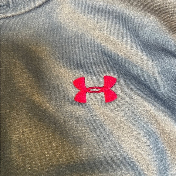 Small under armour zip-up hoodie - Picture 2 of 4